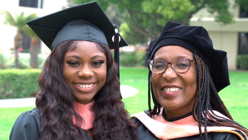 mother/daughter graduating together